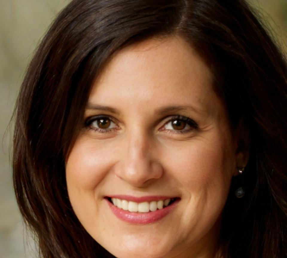 Carmen Vidal, Directora de Desarrollo Financiero
